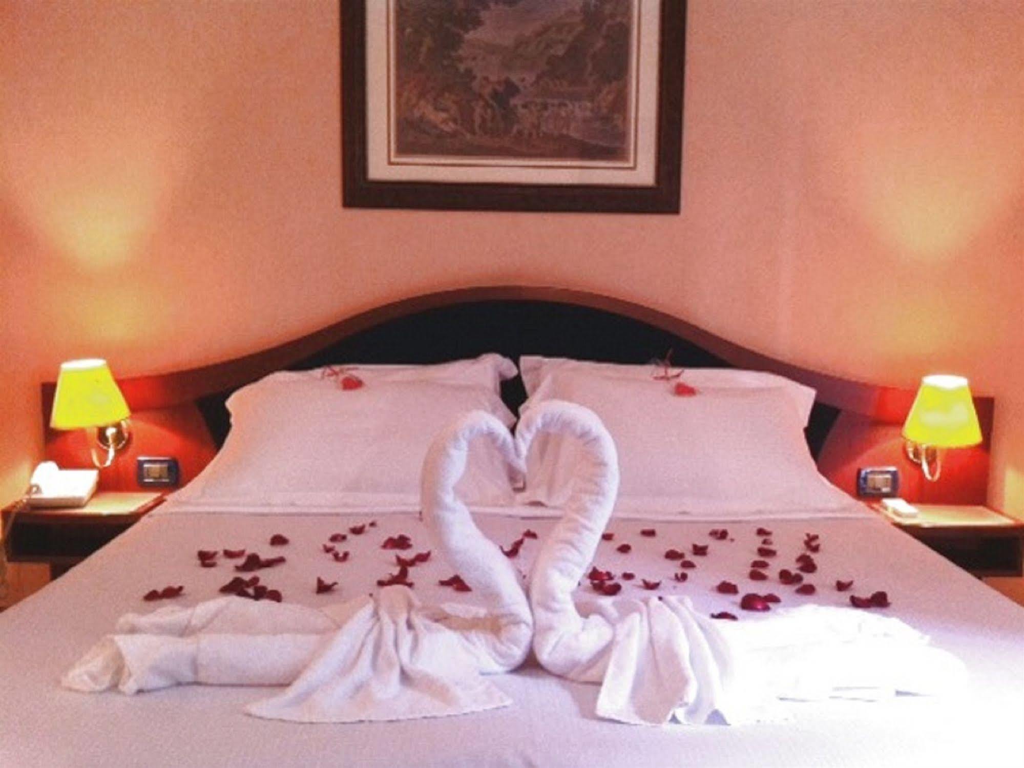 Hotel Massimo Plaza 4*