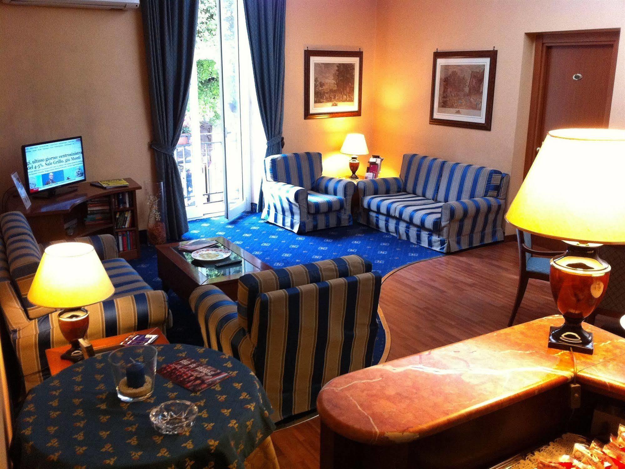 Hotel Massimo Plaza