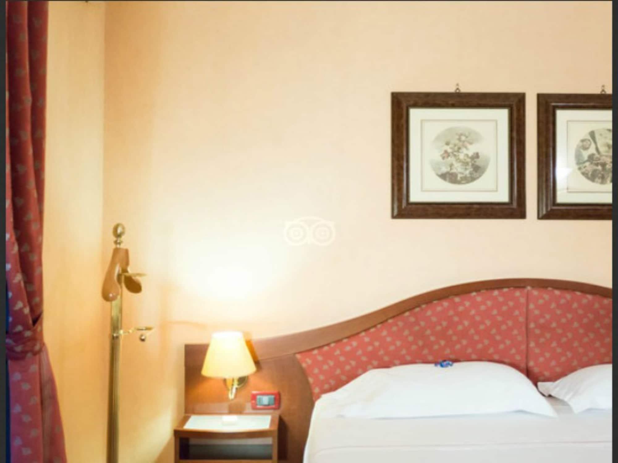 Massimo Plaza 4*
